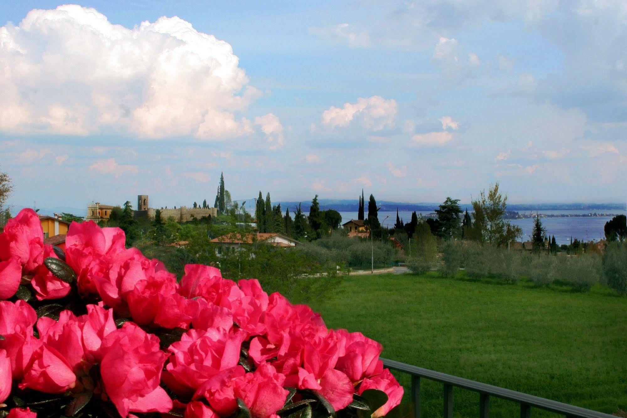 Garda Aparthotel Moniga del Garda