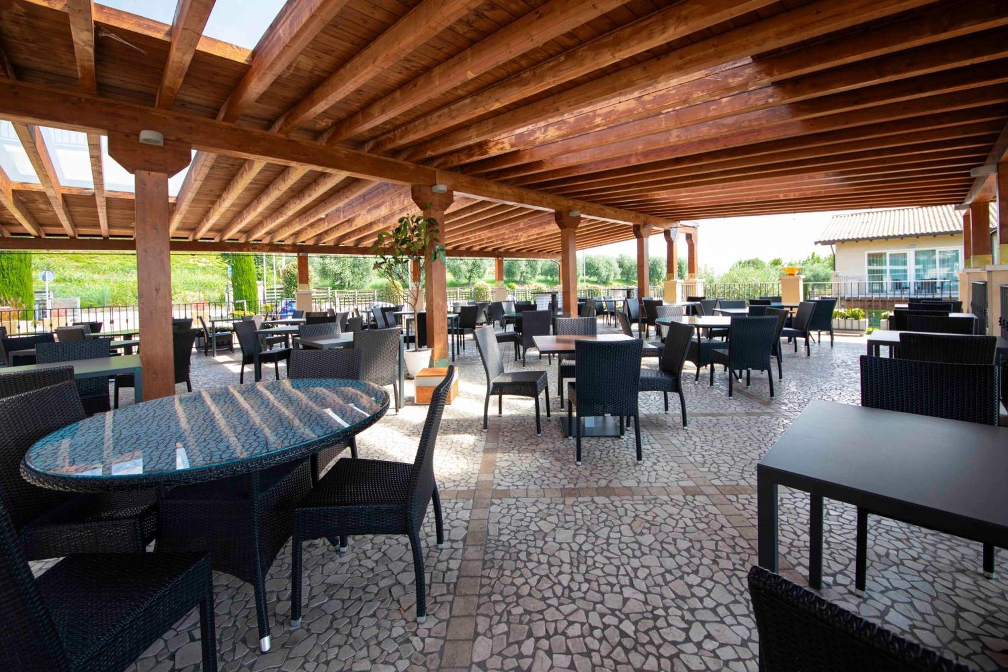 Aparthotel Garda Moniga del Garda
