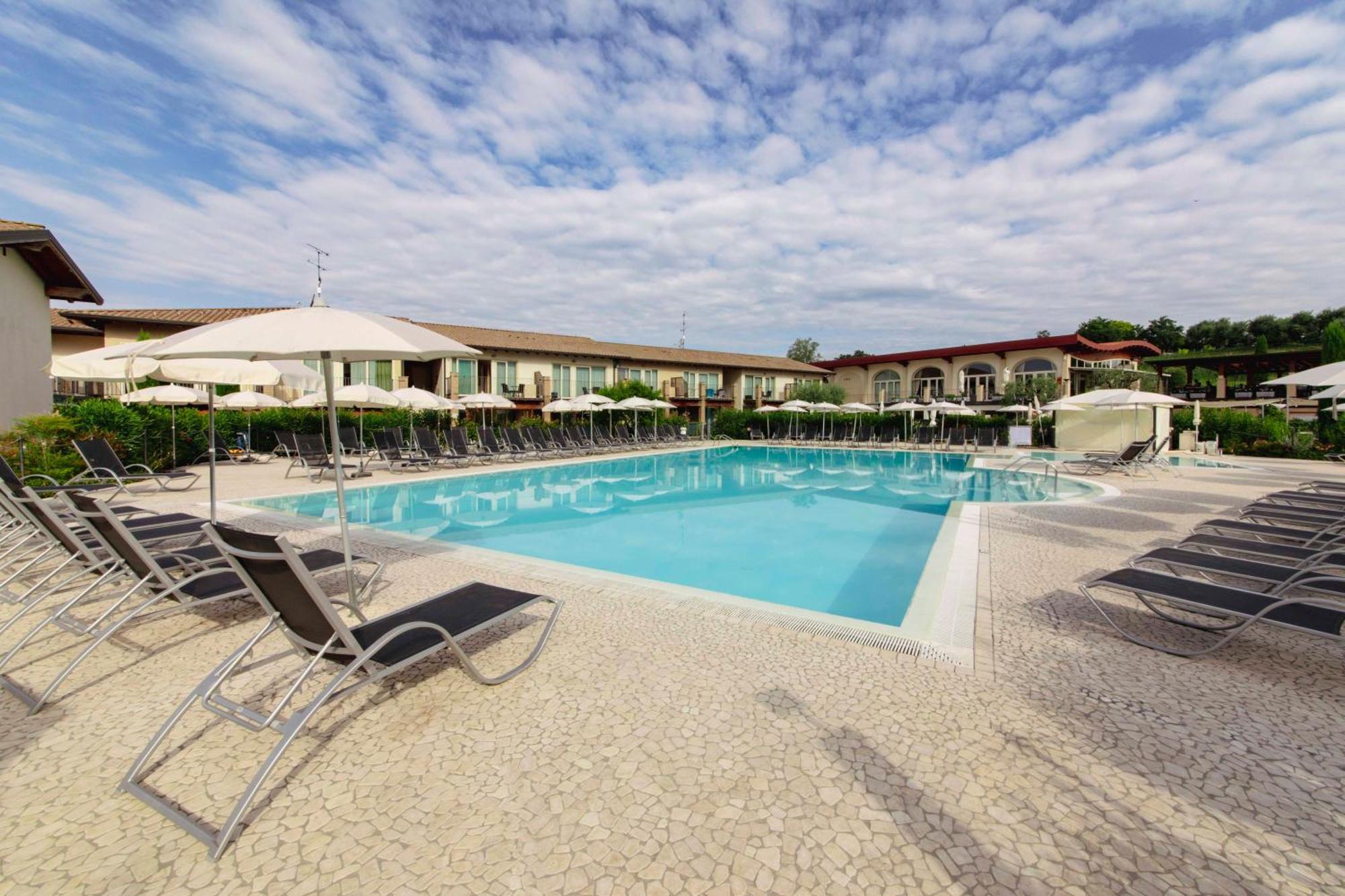 Garda Aparthotel Moniga del Garda