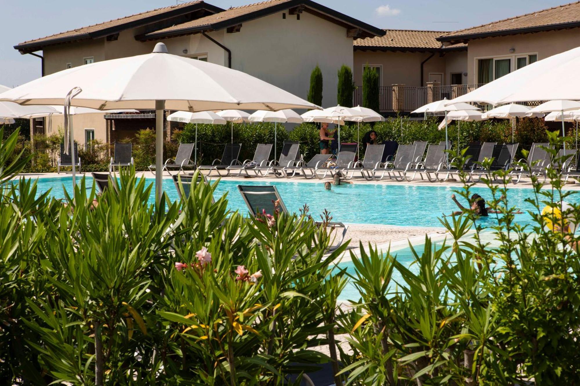 Aparthotel Garda 4*